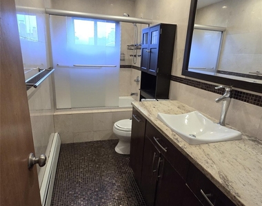 2364 Beverly Road - Photo Thumbnail 23
