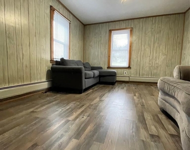 339 W Main Street - Photo Thumbnail 3