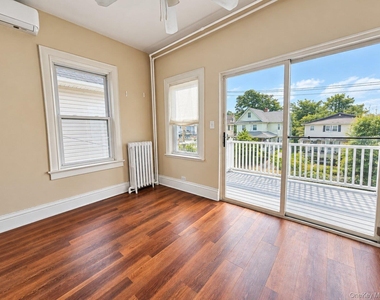 241 Beach 118th Street - Photo Thumbnail 17
