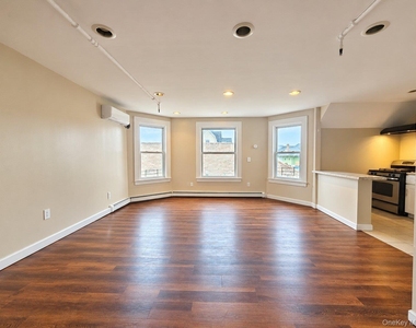 241 Beach 118th Street - Photo Thumbnail 3