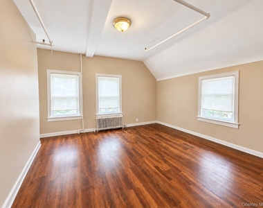 241 Beach 118th Street - Photo Thumbnail 9
