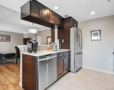 123 Mamaroneck Avenue - Photo Thumbnail 6