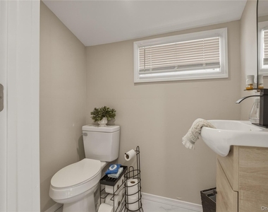 150 N Delaware Avenue - Photo Thumbnail 7