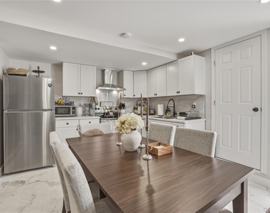 150 N Delaware Avenue - Photo Thumbnail 4