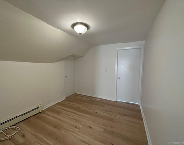 11 Gabriel Place - Photo Thumbnail 6