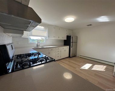 11 Gabriel Place - Photo Thumbnail 1