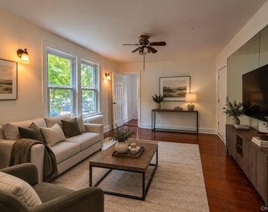 364 Ashford Avenue - Photo Thumbnail 6