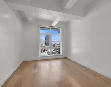 5-33 48th Avenue - Photo Thumbnail 6