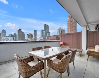 5-33 48th Avenue - Photo Thumbnail 17