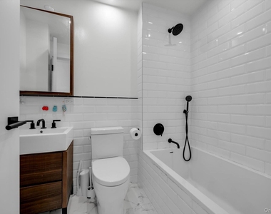 5-33 48th Avenue - Photo Thumbnail 9