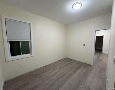 9 Morningside Avenue - Photo Thumbnail 11