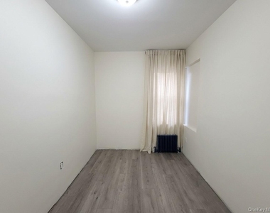 9 Morningside Avenue - Photo Thumbnail 13