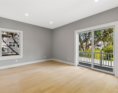 161 Ellsworth Avenue - Photo Thumbnail 11