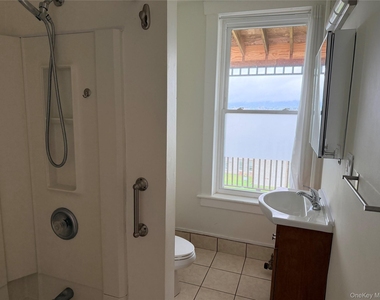 172 Grand Street - Photo Thumbnail 18
