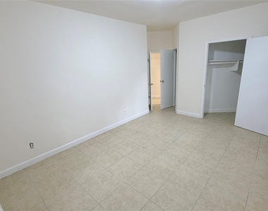 89-20 55th Avenue - Photo Thumbnail 21