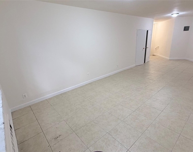 89-20 55th Avenue - Photo Thumbnail 35