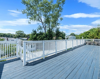 309 Sunrise Drive - Photo Thumbnail 3