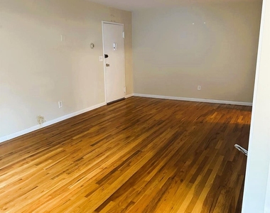 1 W Lawrence Park Drive - Photo Thumbnail 7