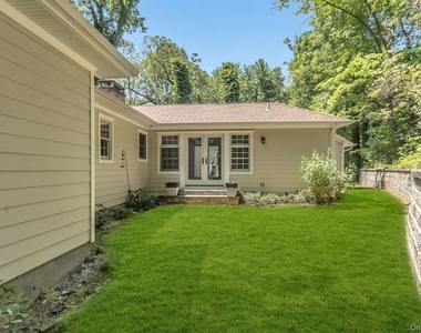 10 Laurel Cove Road - Photo Thumbnail 30
