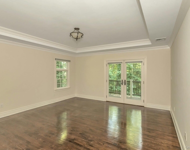 10 Laurel Cove Road - Photo Thumbnail 16