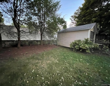 39 Archer Avenue - Photo Thumbnail 18