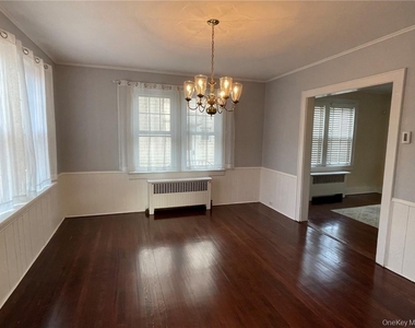 39 Archer Avenue - Photo Thumbnail 13