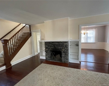 39 Archer Avenue - Photo Thumbnail 3