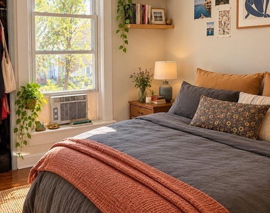 169 Beekman Avenue - Photo Thumbnail 5