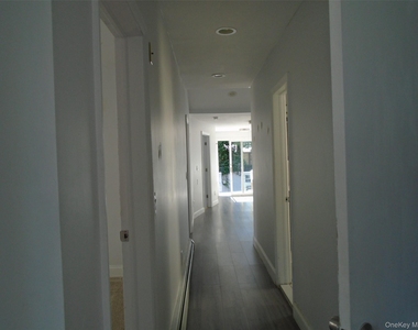 27 Starks Place - Photo Thumbnail 5