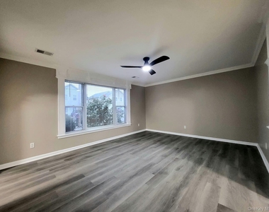 17 Blanchard Street - Photo Thumbnail 7