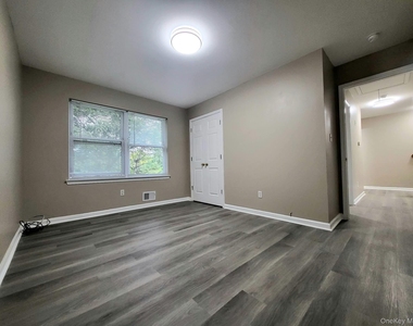 17 Blanchard Street - Photo Thumbnail 15