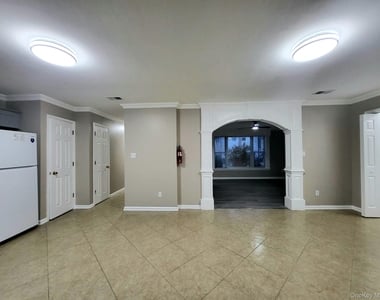 17 Blanchard Street - Photo Thumbnail 5