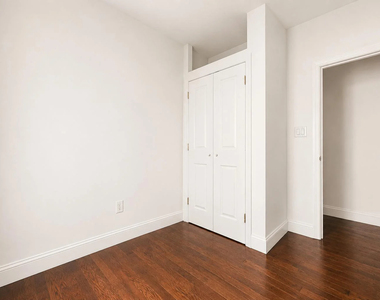 186 Claremont Avenue - Photo Thumbnail 7