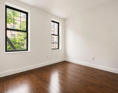 186 Claremont Avenue - Photo Thumbnail 4