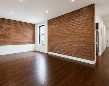 186 Claremont Avenue - Photo Thumbnail 1