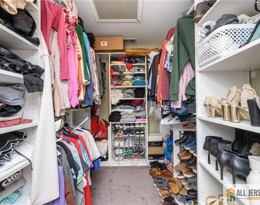 60 Waugh Court - Photo Thumbnail 13