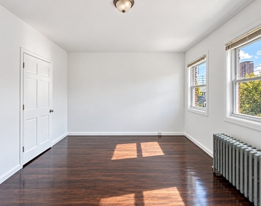 143-27 95th Avenue - Photo Thumbnail 1