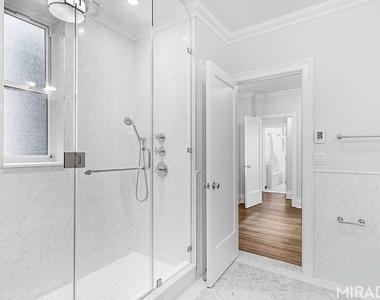 103 E 86th Street - Photo Thumbnail 13