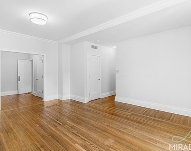 103 E 86th Street - Photo Thumbnail 5