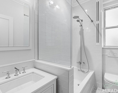 103 E 86th Street - Photo Thumbnail 15