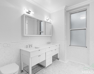 103 E 86th Street - Photo Thumbnail 14