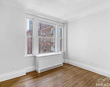 103 E 86th Street - Photo Thumbnail 9