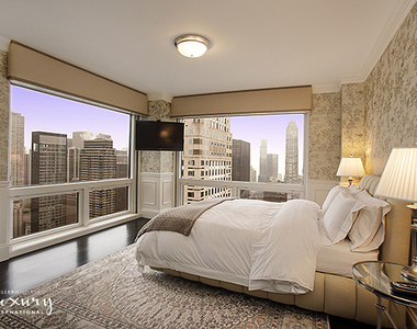 721 Fifth Avenue - Photo Thumbnail 8