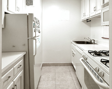 301 E 79th Street - Photo Thumbnail 6