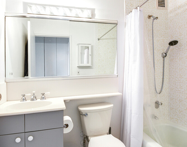 301 E 79th Street - Photo Thumbnail 7