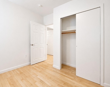 3139 Broadway - Photo Thumbnail 5