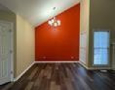 428 Georgetown Circle - Photo Thumbnail 9