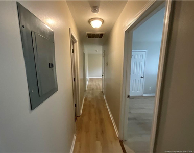 6105 Dandy Loop Road - Photo Thumbnail 18
