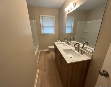 6105 Dandy Loop Road - Photo Thumbnail 5