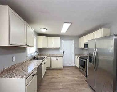 4438 Wellington Drive - Photo Thumbnail 10